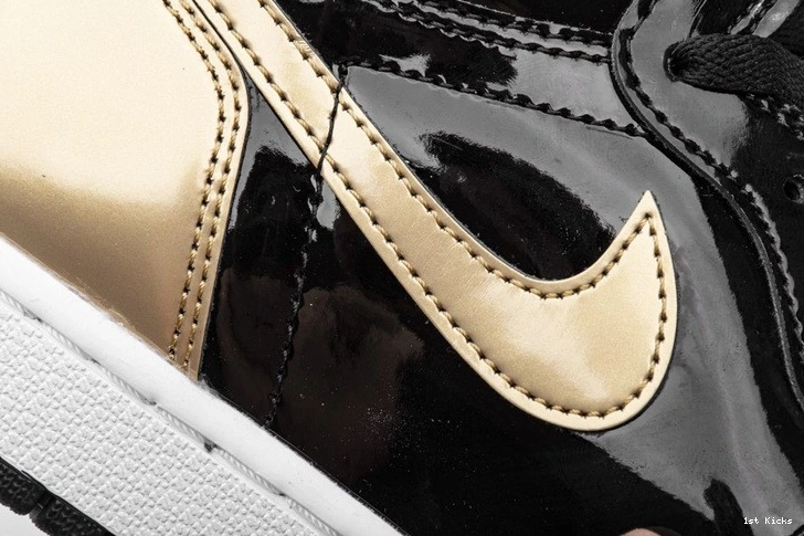 Patent Toe Gold Retro High NRG 1 861428-007 Jordan  0314